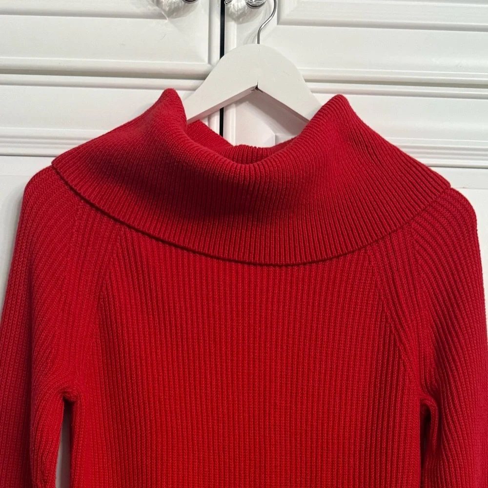 Tommy Hilfiger Size Medium Red Cowl Neck Long Sleeve Ribbed Cotton Sweater - Picture 3 of 10